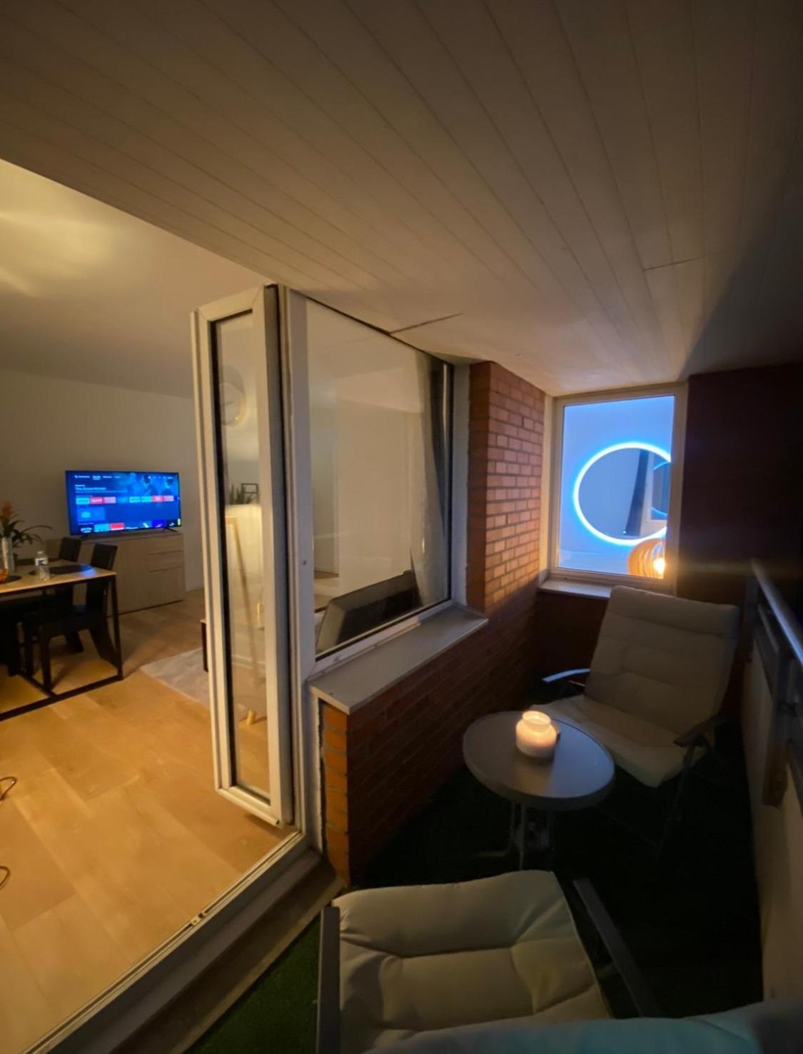 Appartement 59M2 Professionnel Ou Familial Saint Quentin En Yvelines Монтиньи-ле-Бретонё Экстерьер фото